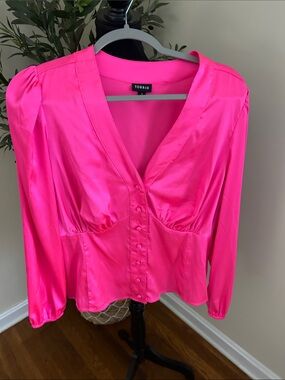 torrid Vibrant Hot Pink Satin Button-Front Blouse